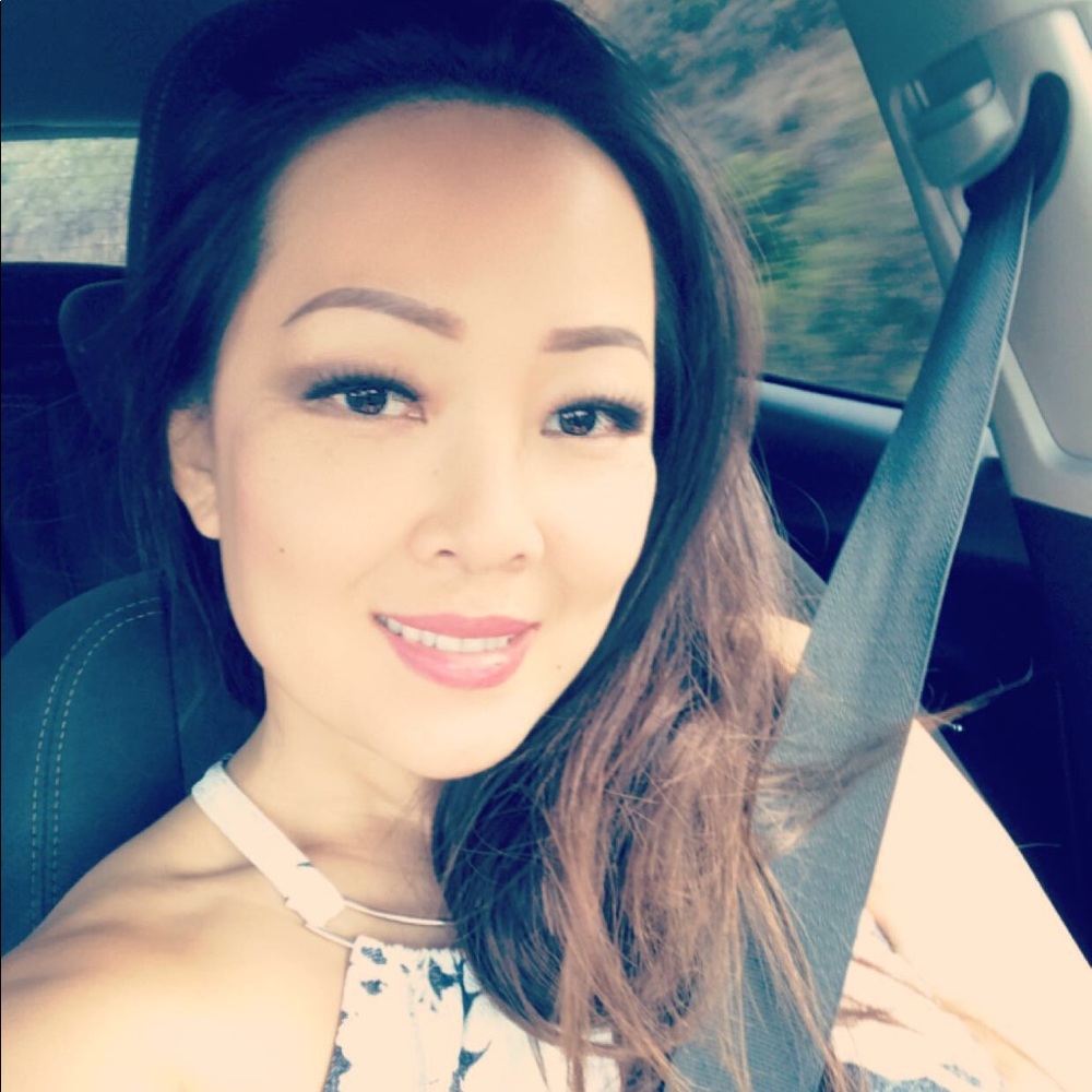 Meet your Posher, Stacy